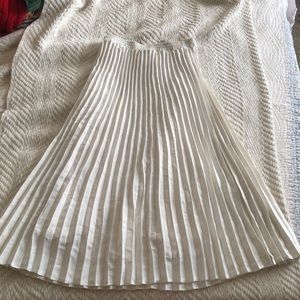A new day pleated midi skirt size m